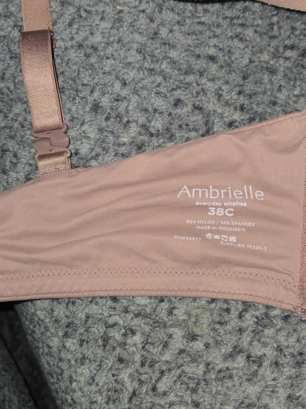 3 VS Bras Gently Loved Included In Lot Of 6 - Picture 16 of 16